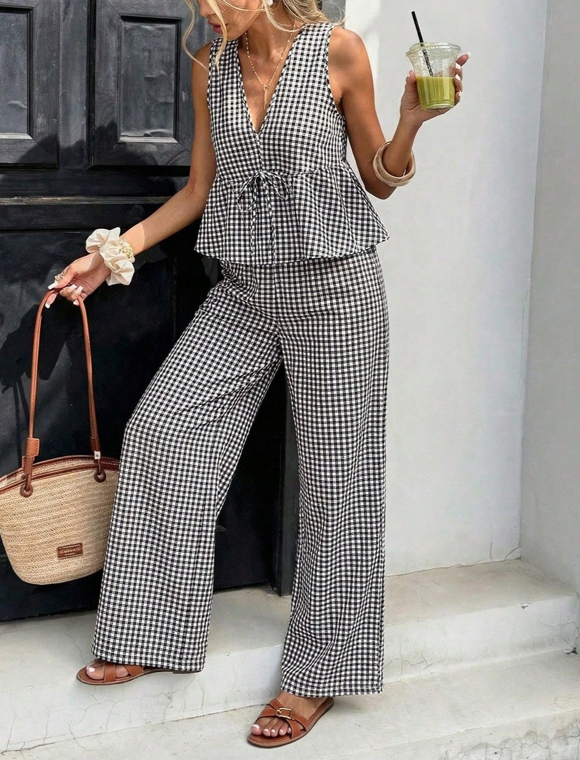 🎉New Arrival💛Women‘s Retro Two-Piece | Striped Sleeveless Top & Wide Leg Pants🔥Buy 2 Free Shipping